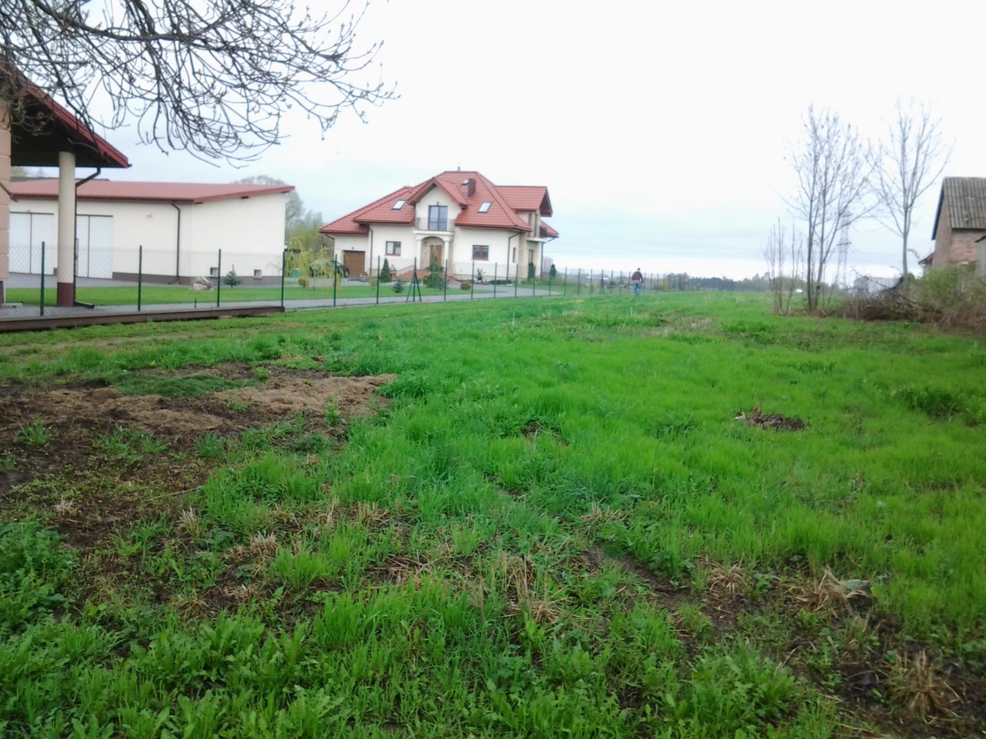 sprzedam działkę 3300m2 media autobus S8